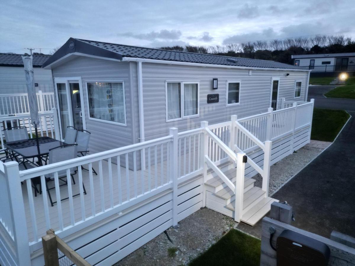 3-Bedroom Holiday Home With Valley Views New Quay Exterior foto